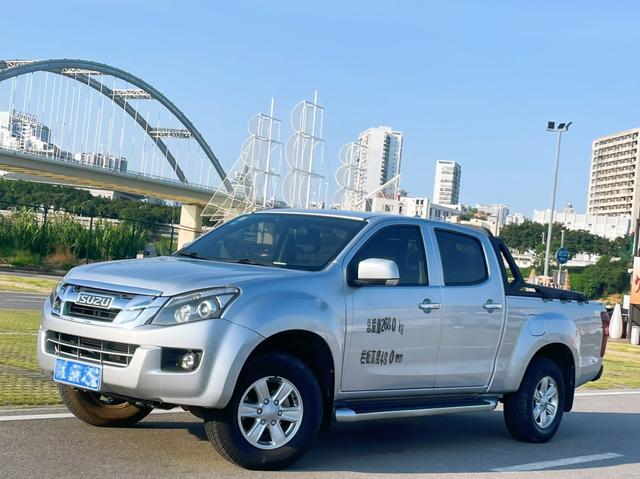 Lingtuo 2018 2.5T two-wheel drive luxury extended version JE4D25Q5A