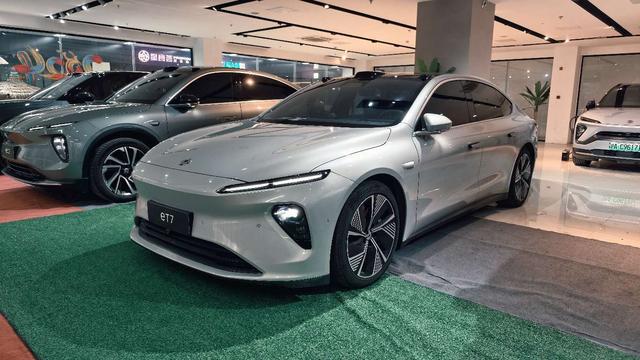 Nio ET7 2024 75kWh Executive Signature Edition