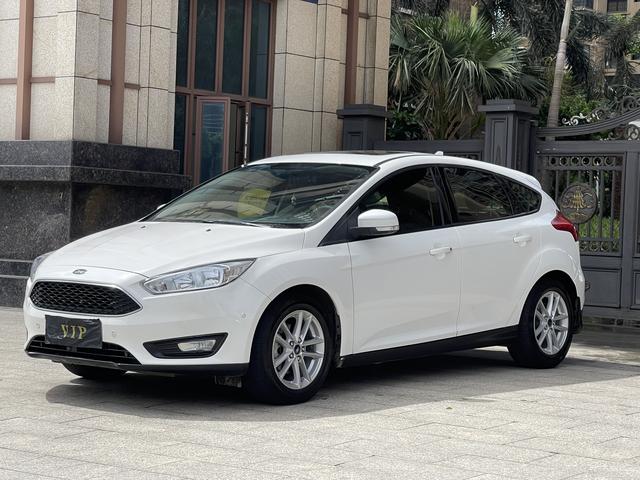 Focus 2018 Classic 2-Class 1.6L Auto Style Smart Edition