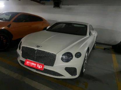 Continental 2020 4.0T GT V8