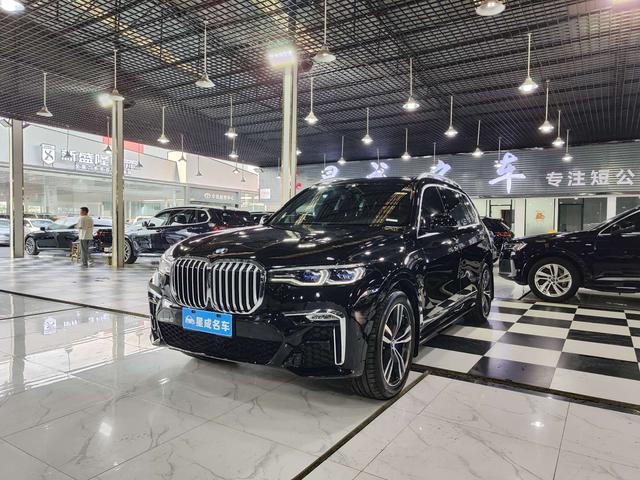 BMW X7 2022 xDrive40i Premium M Sport Package
