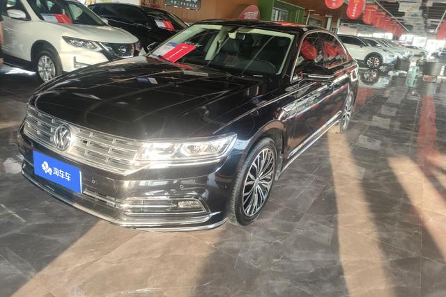 Phaeton 2018 Modified 380TSI 2WD Business Edition