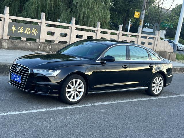 Audi A6L 2018 30th Anniversary Year TFSI Aggressive