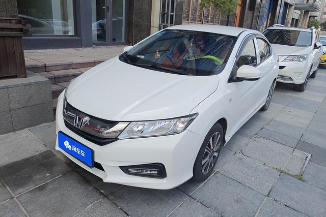 Frontier 2019 1.5L CVT Type Sport Edition