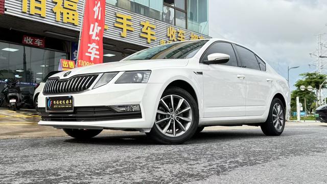 Octavia 2019 model ZI230 DSG Smart Travel Comfort Edition Country VI