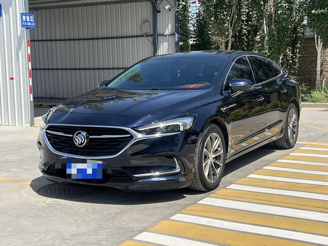 Grand Touring 2021 652T Luxury