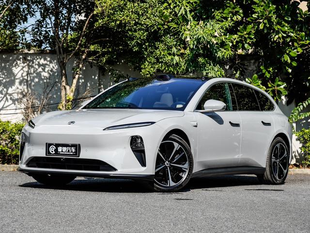 Azera ET5T 2024 75kWh