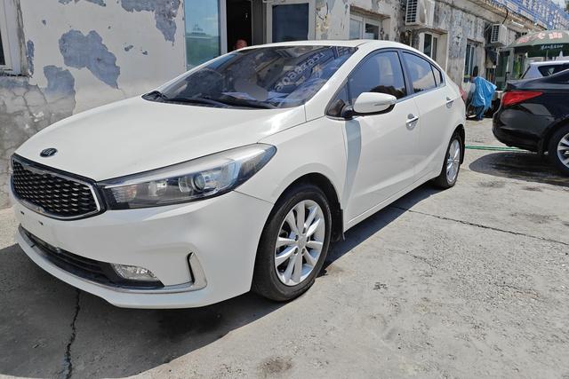Kia K3 2016 1.6L Automatic GLS