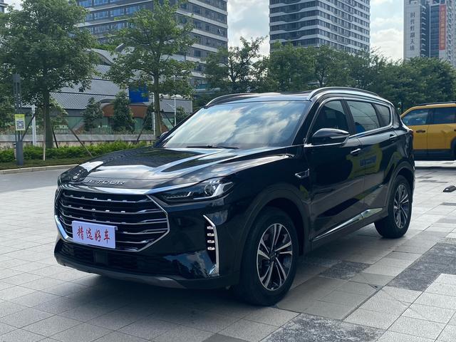 Jietu X70 PLUS 2021 facelift 1.5 T DCT Mountain Pro 5 seats