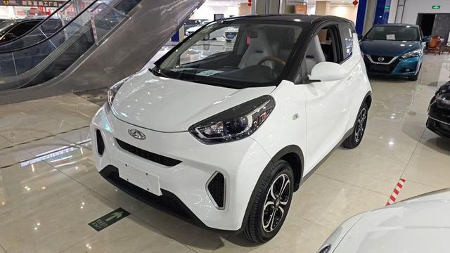 Small Ant 2021 200,000 Ant Pink Edition Lithium Iron Phosphate 301km