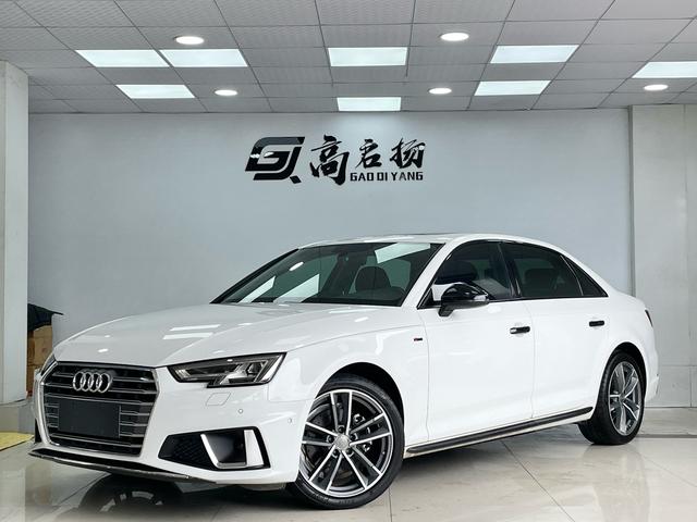 Audi A4L 2019 40 TFSI Style National VI
