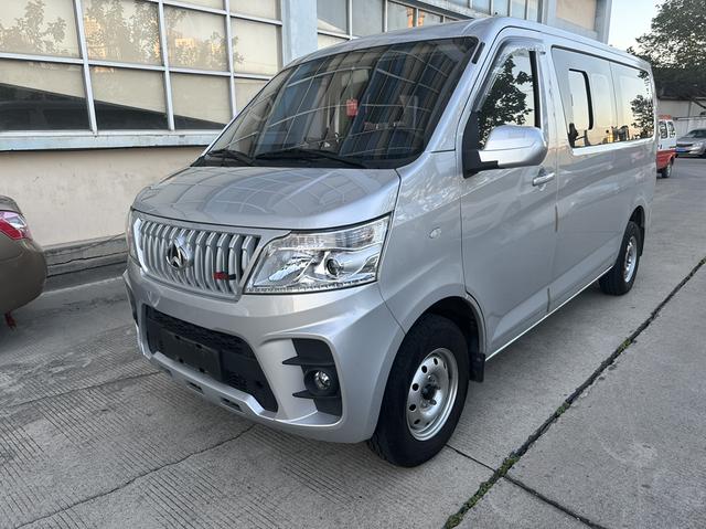 Ruixing M60 2023 1.5L comfortable bus with 6/7 seats with opposite doors