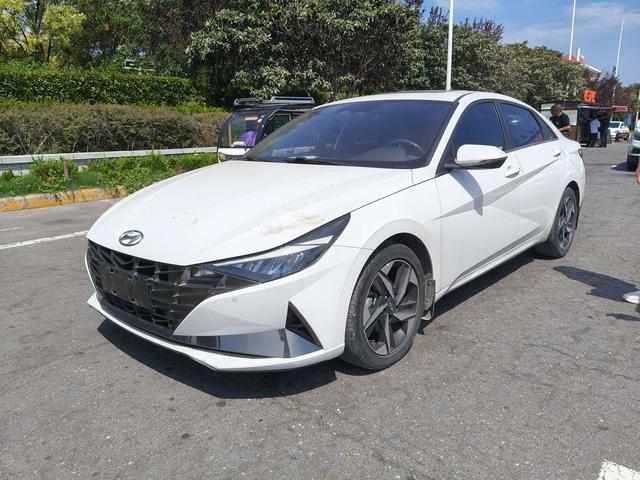Elantra 2021 240TGDi DCT LUX Premium