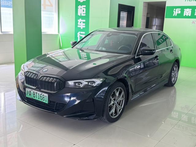 BMW i3 2022 eDrive 35 L