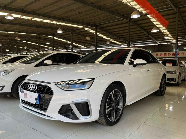 Audi A4L 2022 40 TFSI Luxury Dynamic