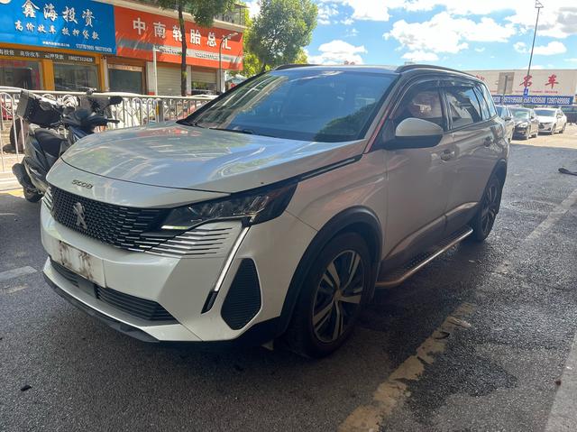 Peugeot 5008 2021 400THP 7-seater strength edition