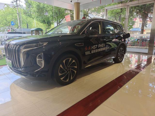 Hongqi HS7 PHEV 2024 2.0T four-wheel drive Qichang version 6-seater