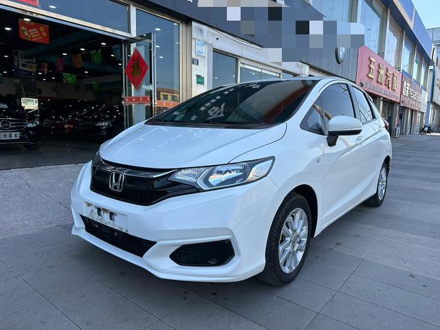 Fit 2018 1.5L CVT Comfort Sunroof Edition