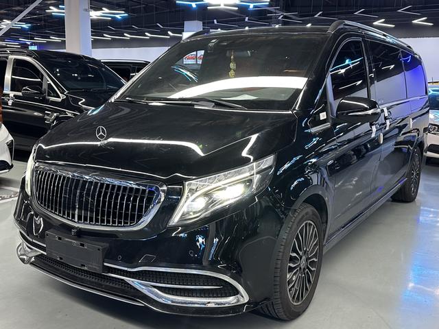 Mercedes-Benz V-Class 2018 V 260 L Premium Plus National VI