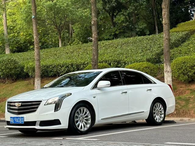 Cadillac XTS 2018 28T Technical
