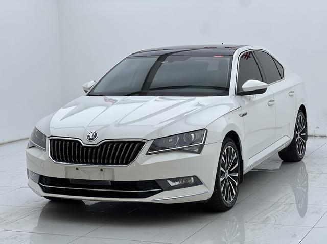 Speedster 2018 TSI330 DSG Comfort Edition State V