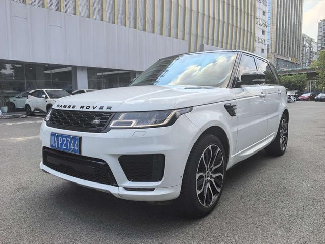 Range Rover Sport 2021 Model 3.0 L6 Yao Black Version