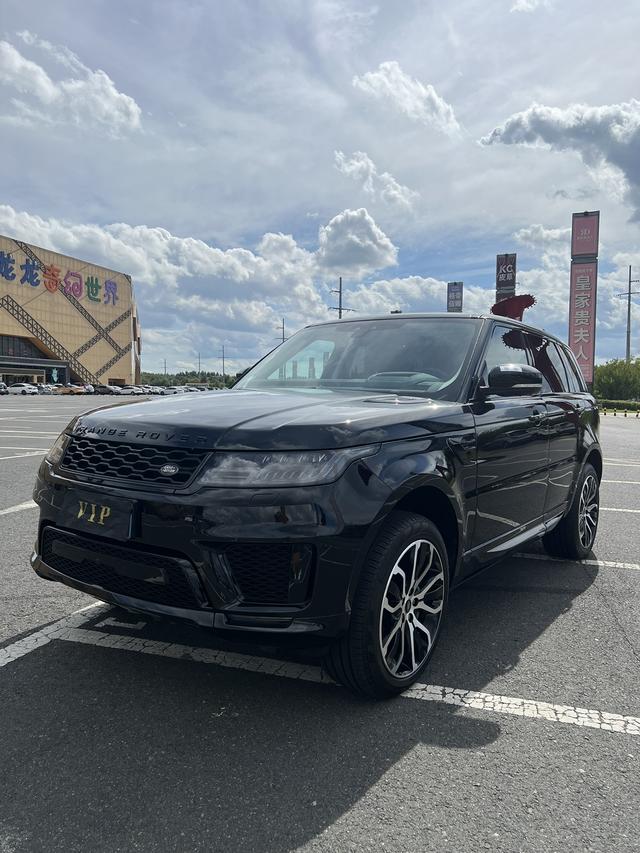 Range Rover Sport 2021 Model 3.0 L6 Yao Black Version