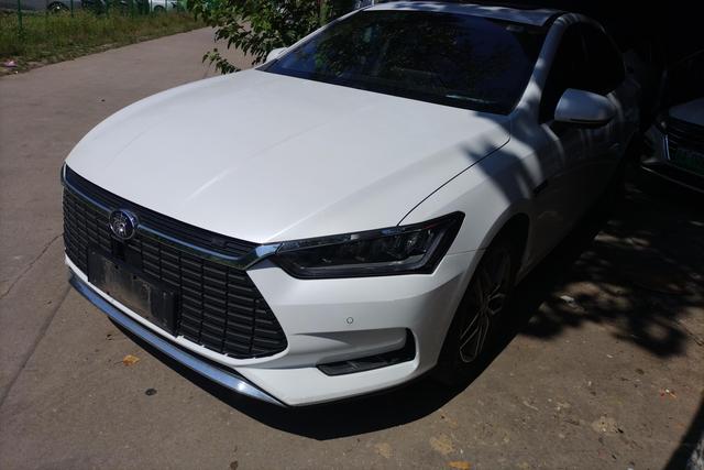 Qin Pro EV 2019 Super version High-power Zhilian Lingyao type