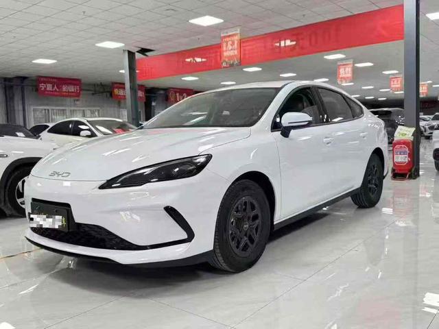 Seal 05DM 2025 Smart Driving Version DM-i 55KM Luxury