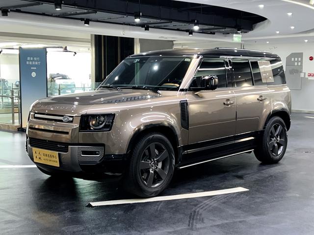 Defender 2023 110 3.0T P400 X-DYNAMIC HSE