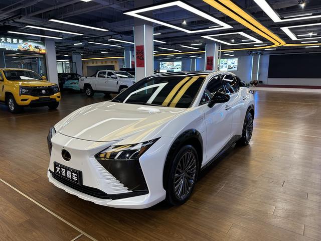 Lexus RZ 2023 450e DIRECT4 Vertical Leader Edition
