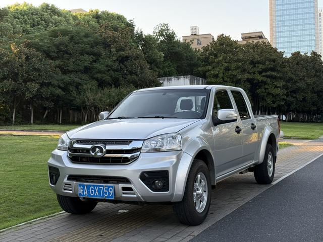 Fengjun 5 2021 2.4L gasoline two-wheel drive elite large double-row national VI 4K22D4M