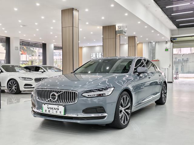 Volvo S90 PHEV 2022 T8 E-drive Hybrid Zhiya Deluxe Edition