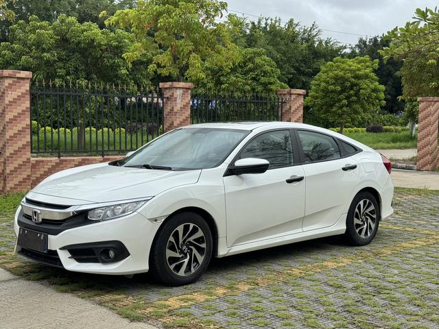 Civic 2016 220TURBO CVT Luxury Edition