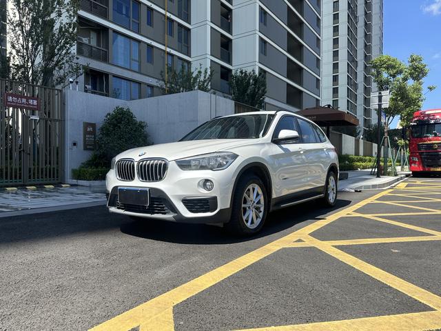 BMW X1 2018 sDrive18Li Stylish