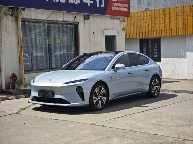Azera ET5 2022 75kWh