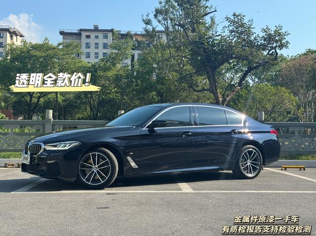 BMW 5 Series 2022 525Li M Sport Package