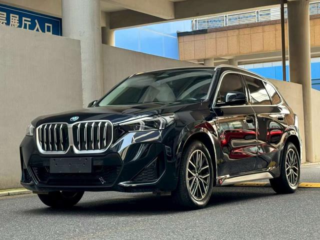 BMW iX1 2024 eDrive25L M sports Suit