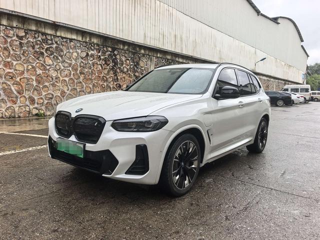 BMW iX3 2022 Genesis