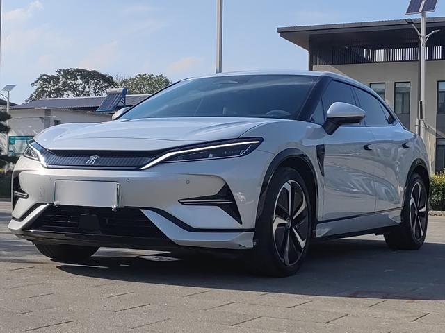 Song L EV 2024 model 662km excellent Type