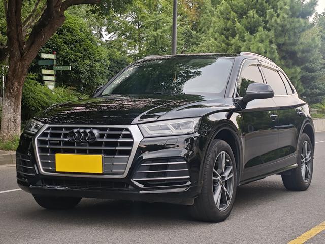 Audi Q5L 2018 45 TFSI Premium Style National V