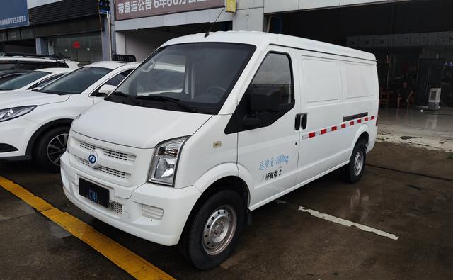 Ruichi EC35 2022 EC35 II Creative Edition 36.288 kWh