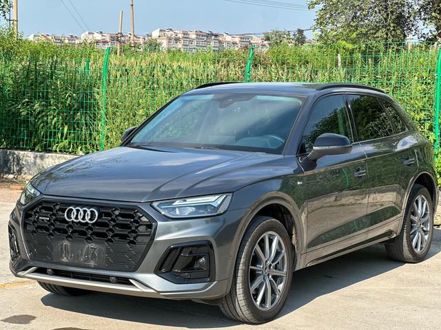 Audi Q5L 2022 Modified 40T Luxury Dynamic