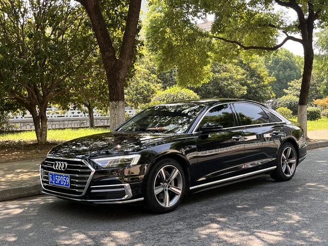 Audi A8 2021 A8L 50 TFSI quattro comfortable