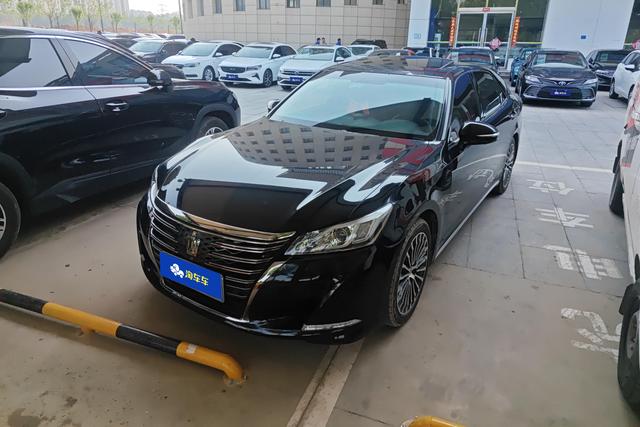 Crown 2018 2.0T Sport
