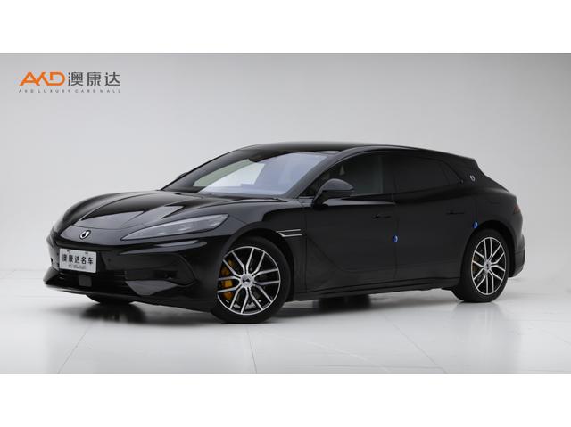Denza Z9GT DM 2024 1100 four-wheel drive Max version
