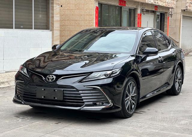 Camry 2021 2.5G Deluxe