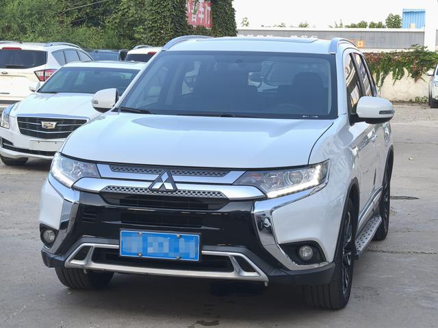 Outlander 2019 2.0L 2WD Smooth 5-Seat National V