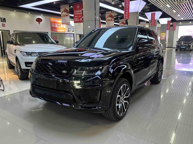 Range Rover Sport 2022 Model 3.0 L6 Yao Black Version
