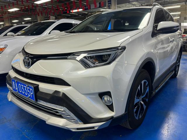 RAV4 Rongfang 2019 2.0L CVT four-wheel drive cutting-edge version of the country VI